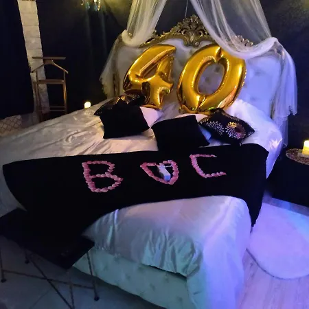 Love hôtel Sweet Love,love